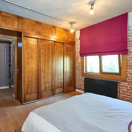 Chic - Free Netflix, Coffee & Water Included Apartment *